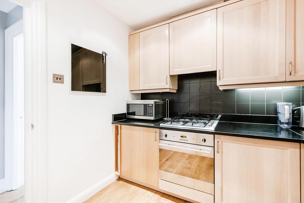 Lovely 2 bedroom apartment in Notting Hill Londen Buitenkant foto